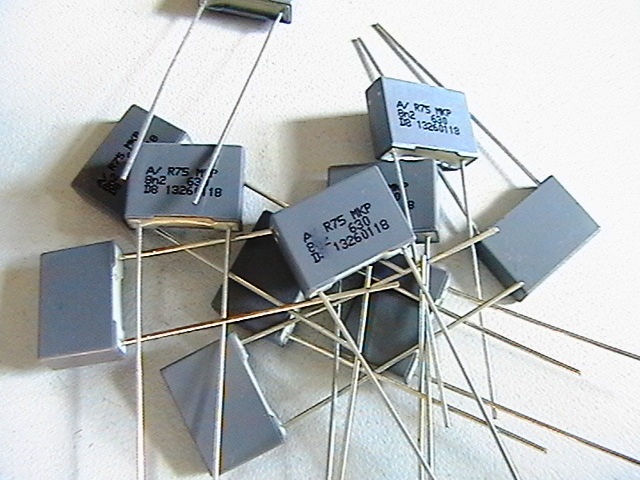 8.2nf/630V, K, capacitor  A/ R75   MKP