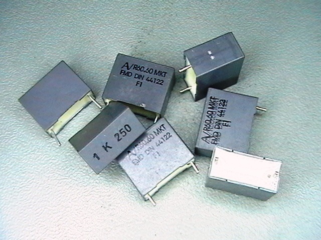 1?f/250VAC, 1uf, K, capacitor  MKT,  DIN 44122