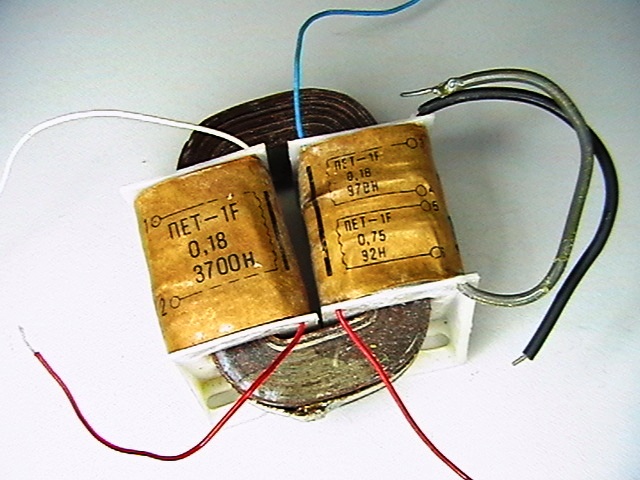 5.4V/0.75mm,  57.7V/0.18mm Transformer 7W България