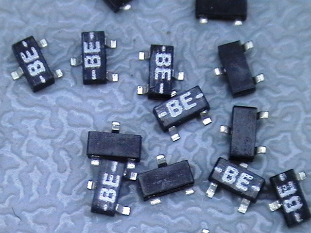 SMD  BE   BCX55   NPN   = BCX54