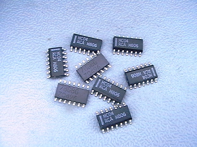 74HC04   SMD