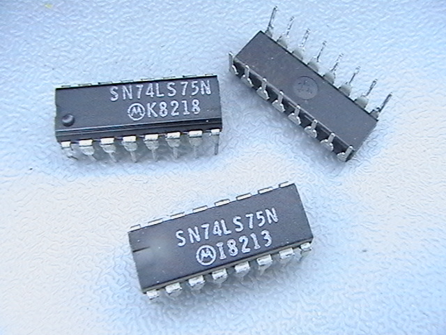 SN74LS75N   Motorola = К555ТМ7