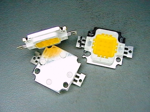 LED  10W  светодиод толо бял 9-12V