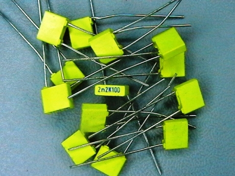 2.2nf/100V,  K,  MPT111 capacitor полиестерен