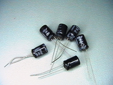 100?f/35V, 100uf capacitor,  M