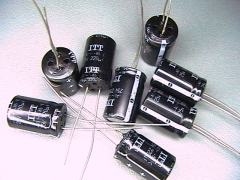 220?f/25V, 220uf capacitor   85C  ITT