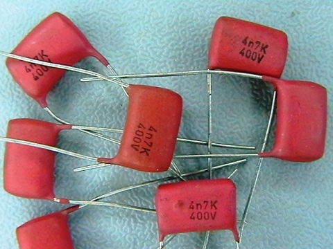 4.7nf/400V, K, capacitor  MPT-221