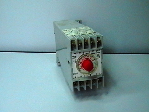 таймер контролер AI931   0.1-1.0sec.   0.5-0.95sec