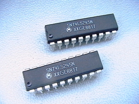 SN74LS245N   Motorola   = К555АП6   20pin